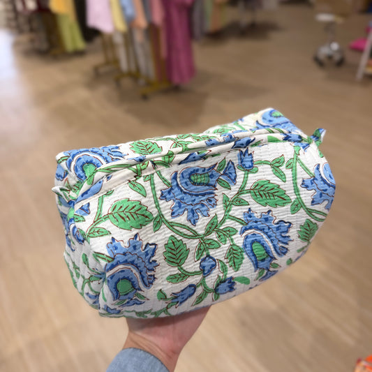 3 Piece Blue Vines Zipper Pouch