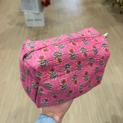 3 Piece Pink Zipper Pouch
