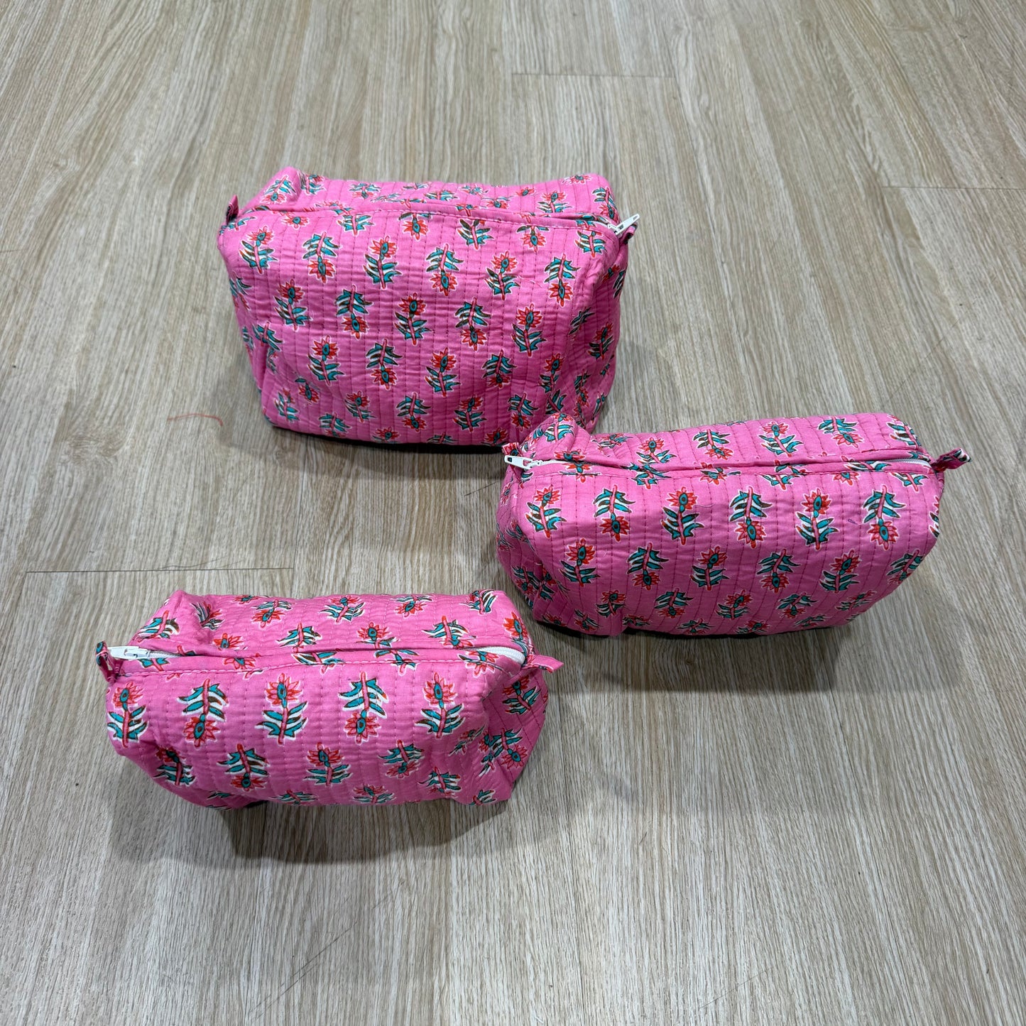 3 Piece Pink Zipper Pouch