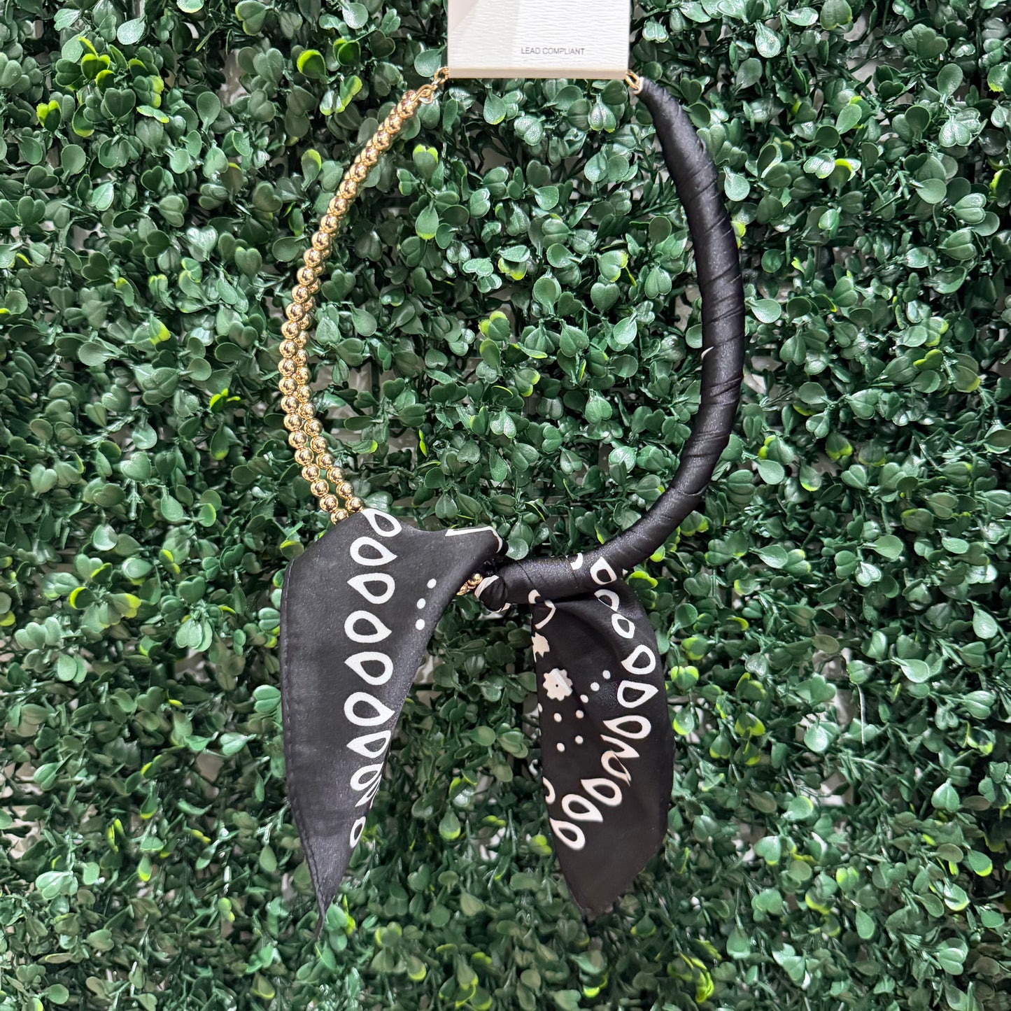Scarf Wrapped Necklace | Black & White
