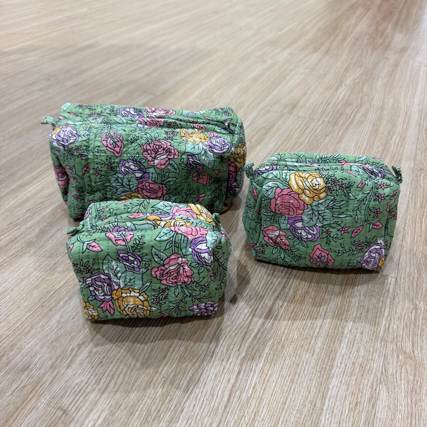 3 Piece Green Floral Zipper Pouch