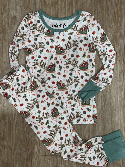 Mallards and Mistletoe Bamboo Pjs